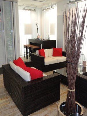 In angenehmem Ambiente sorgen wir für Ihre Zahngesundheit In angenehmem Ambiente sorgen wir für Ihre Zahngesundheit